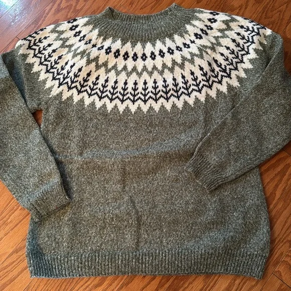 Nordic Pines Retro Fair Isle Sweater - Picture 5 of 15